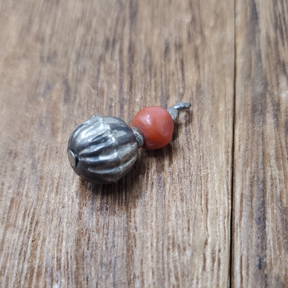 P275 Carnelian‎ Drop Pendant - Picture 1 of 2